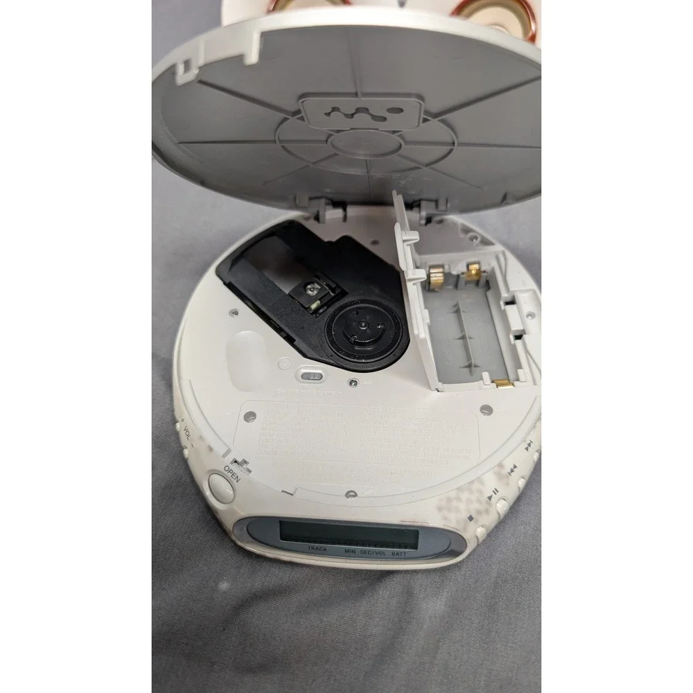 Sony CD Walkman D-EJ368CK Silver Portable Player Bundle G-Protection Car Ready